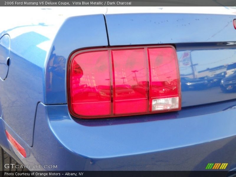 Vista Blue Metallic / Dark Charcoal 2006 Ford Mustang V6 Deluxe Coupe