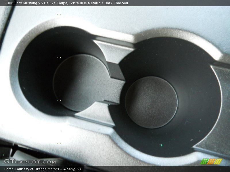 Vista Blue Metallic / Dark Charcoal 2006 Ford Mustang V6 Deluxe Coupe