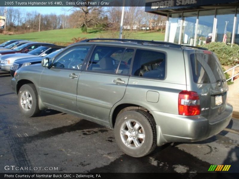 Oasis Green Pearl / Gray 2005 Toyota Highlander V6 4WD