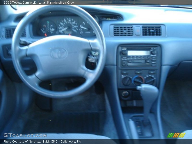 Lunar Mist Metallic / Gray 2000 Toyota Camry LE