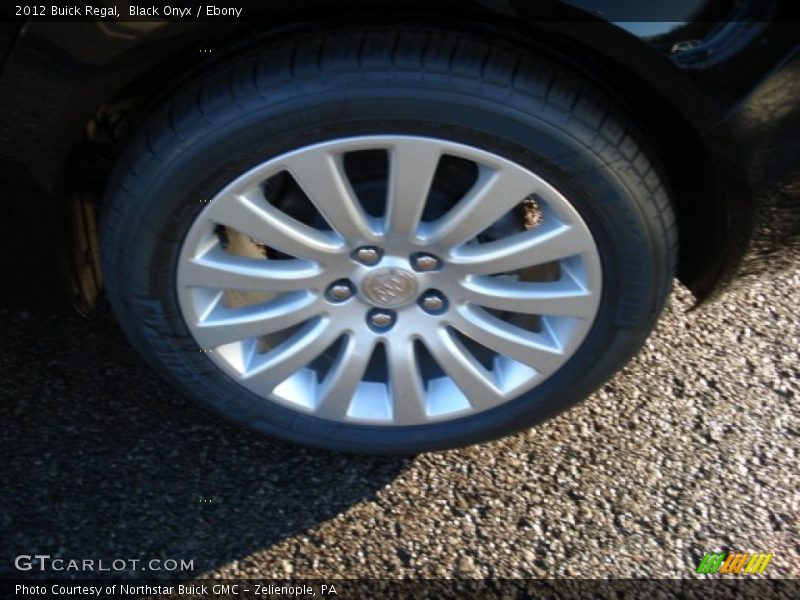Black Onyx / Ebony 2012 Buick Regal