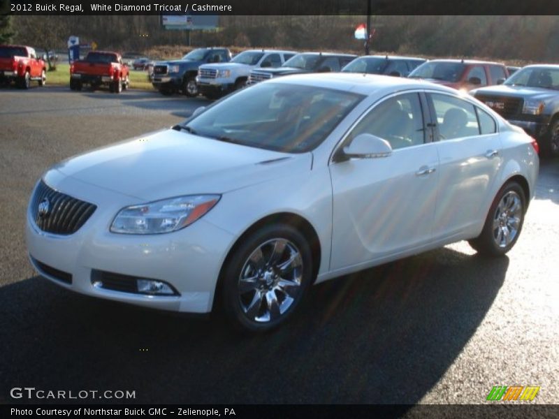 White Diamond Tricoat / Cashmere 2012 Buick Regal