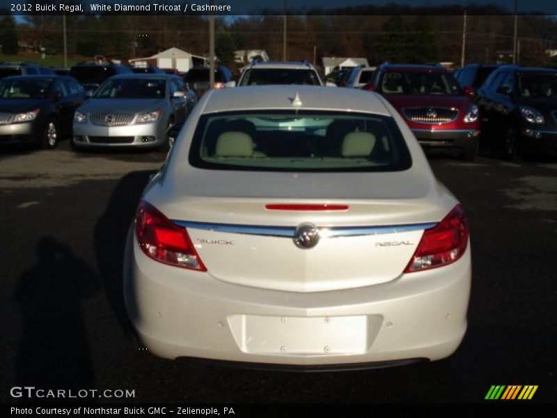 White Diamond Tricoat / Cashmere 2012 Buick Regal