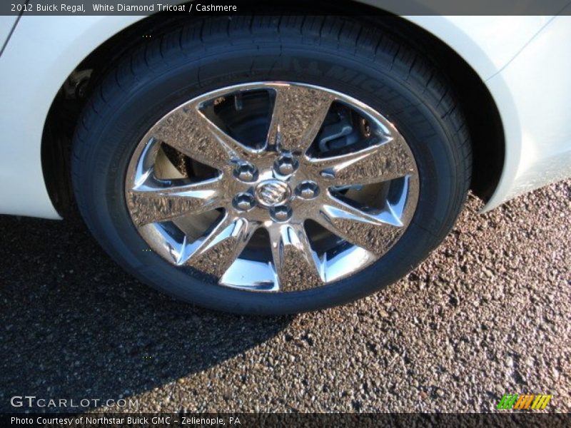 White Diamond Tricoat / Cashmere 2012 Buick Regal