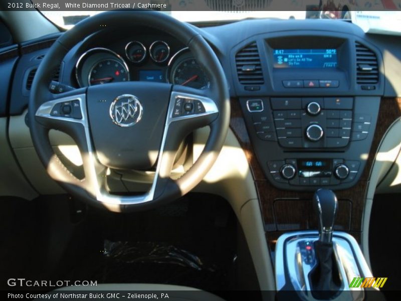 White Diamond Tricoat / Cashmere 2012 Buick Regal