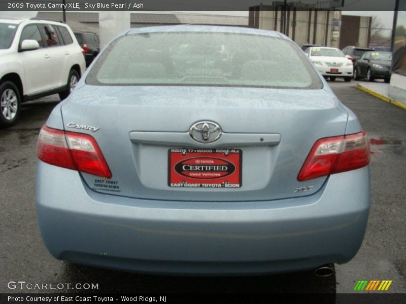 Sky Blue Pearl / Ash 2009 Toyota Camry XLE