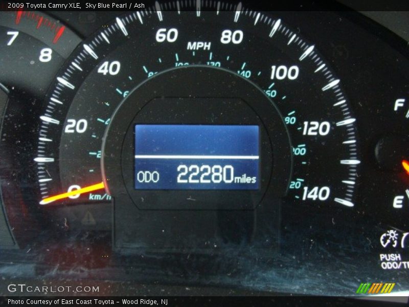 Sky Blue Pearl / Ash 2009 Toyota Camry XLE