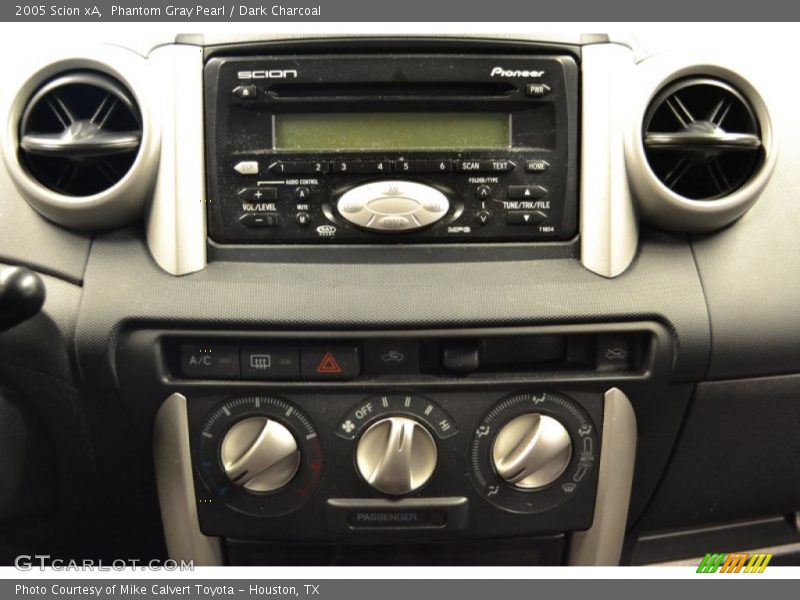 Phantom Gray Pearl / Dark Charcoal 2005 Scion xA