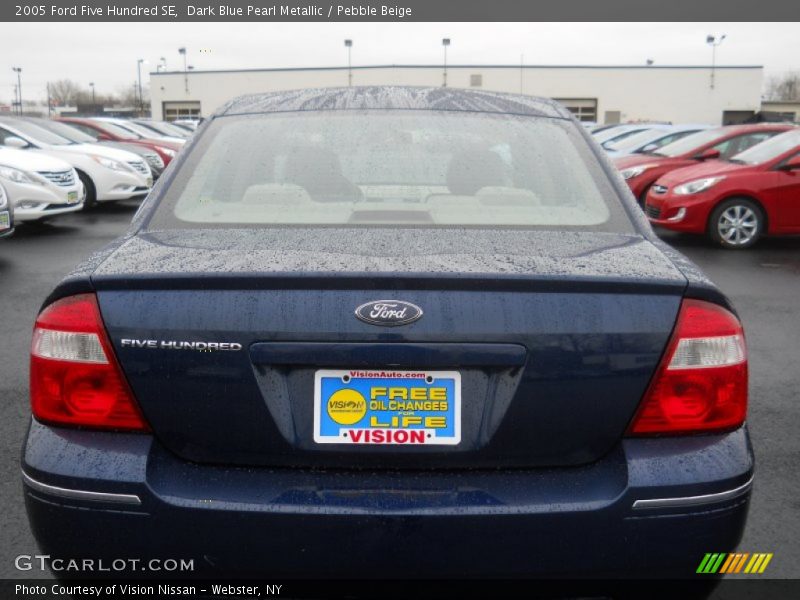 Dark Blue Pearl Metallic / Pebble Beige 2005 Ford Five Hundred SE