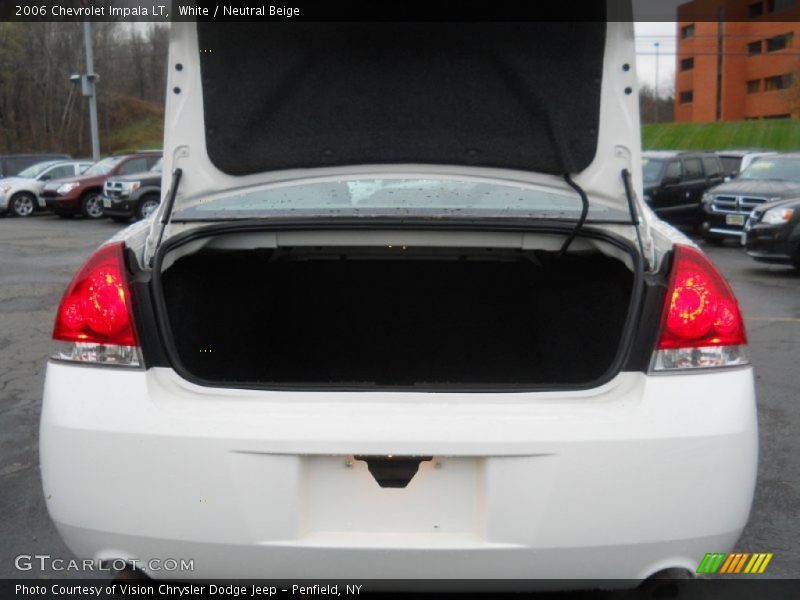 White / Neutral Beige 2006 Chevrolet Impala LT