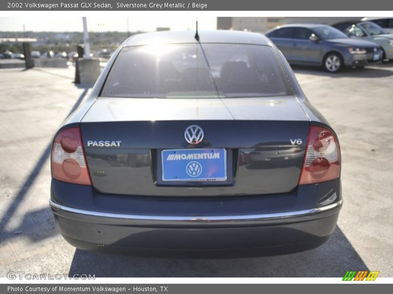Silverstone Grey Metallic / Beige 2002 Volkswagen Passat GLX Sedan
