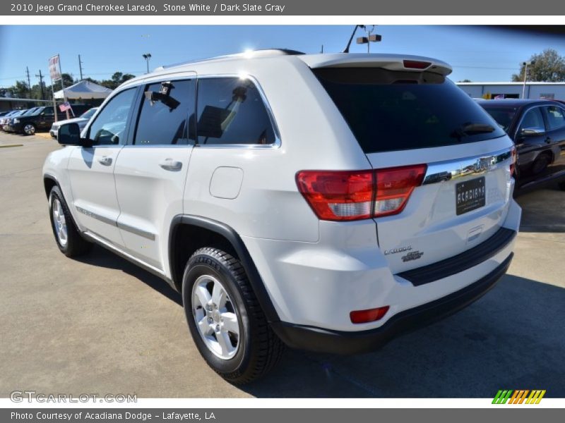 Stone White / Dark Slate Gray 2010 Jeep Grand Cherokee Laredo