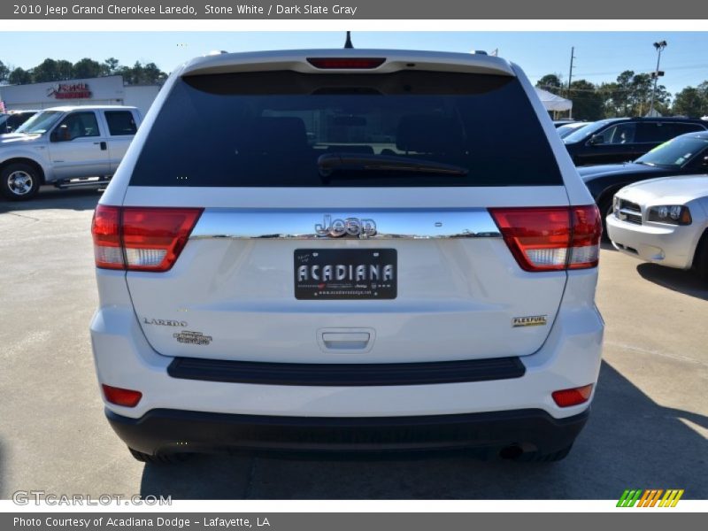 Stone White / Dark Slate Gray 2010 Jeep Grand Cherokee Laredo