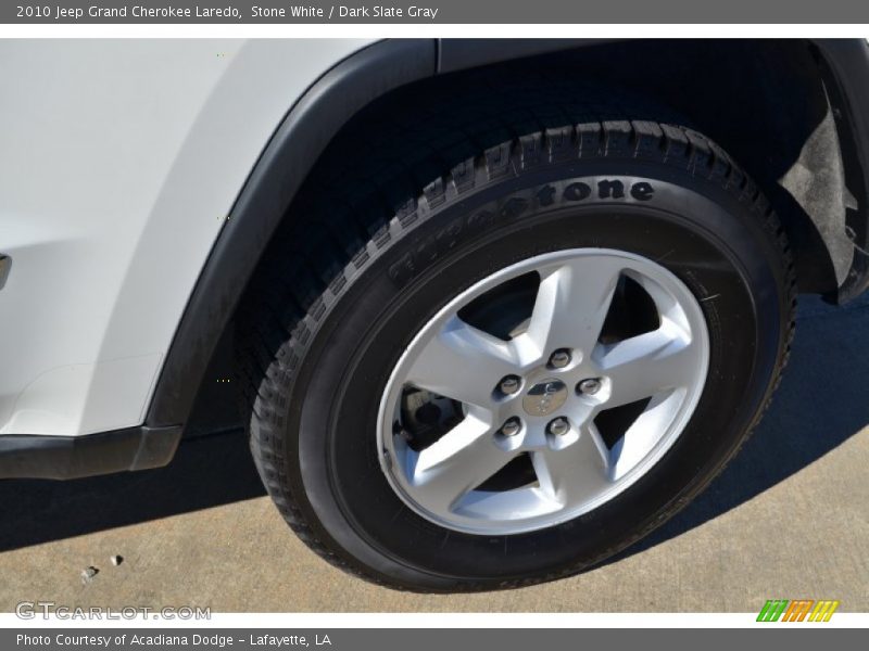 Stone White / Dark Slate Gray 2010 Jeep Grand Cherokee Laredo