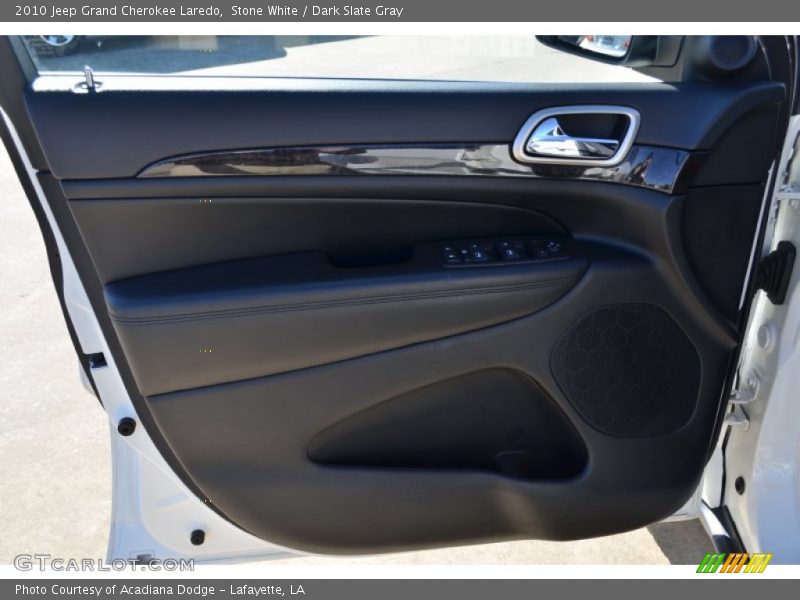 Stone White / Dark Slate Gray 2010 Jeep Grand Cherokee Laredo