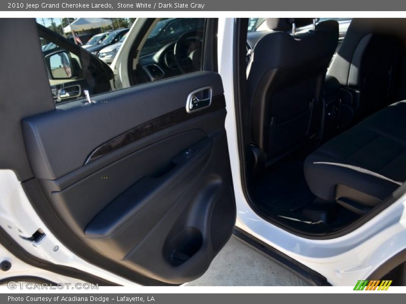 Stone White / Dark Slate Gray 2010 Jeep Grand Cherokee Laredo