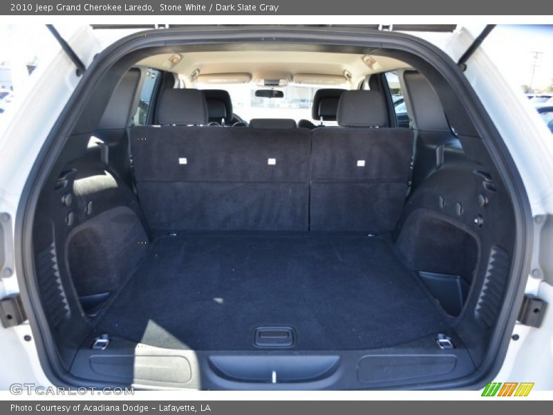 Stone White / Dark Slate Gray 2010 Jeep Grand Cherokee Laredo