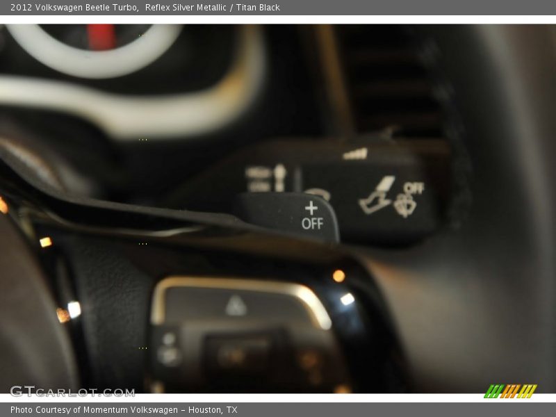 Reflex Silver Metallic / Titan Black 2012 Volkswagen Beetle Turbo