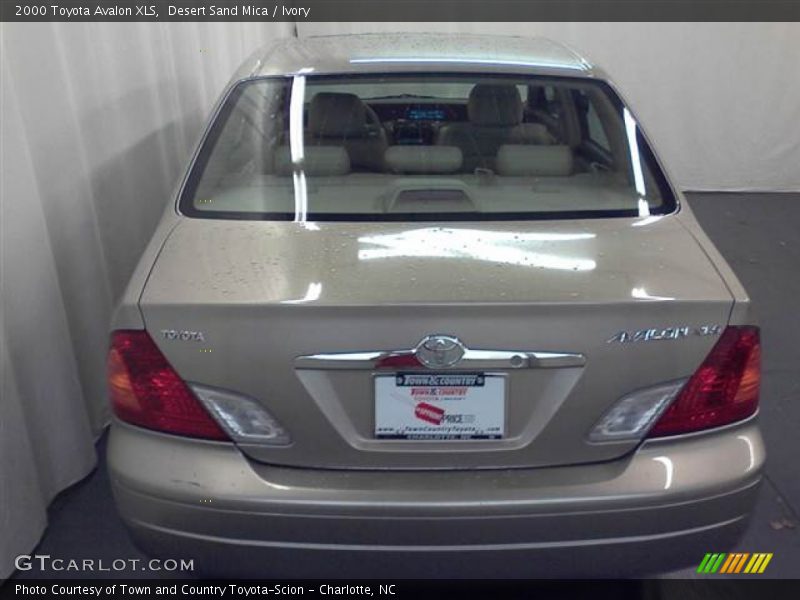 Desert Sand Mica / Ivory 2000 Toyota Avalon XLS