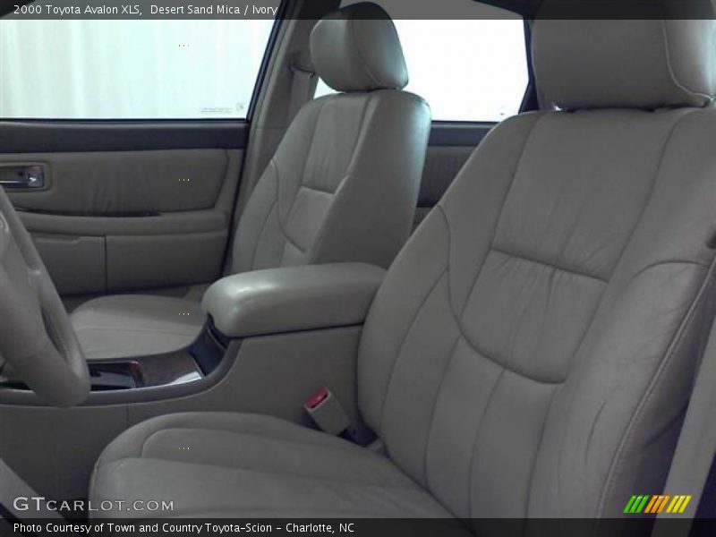 Desert Sand Mica / Ivory 2000 Toyota Avalon XLS