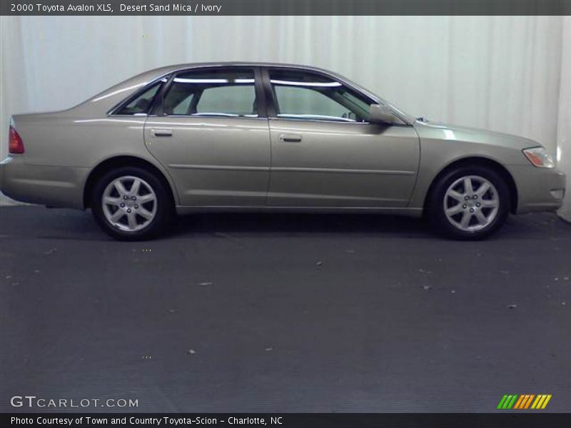 Desert Sand Mica / Ivory 2000 Toyota Avalon XLS