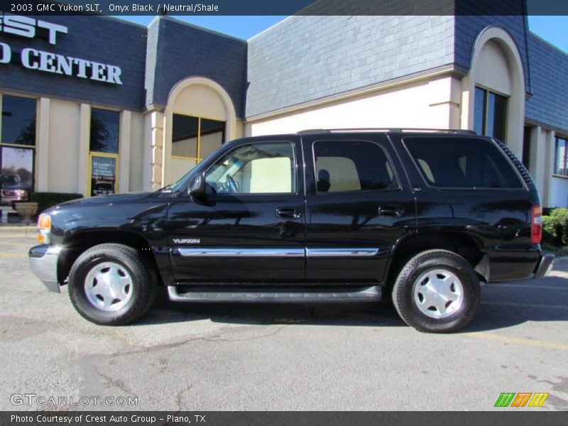 Onyx Black / Neutral/Shale 2003 GMC Yukon SLT