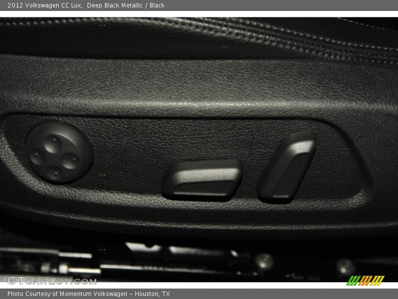 Deep Black Metallic / Black 2012 Volkswagen CC Lux