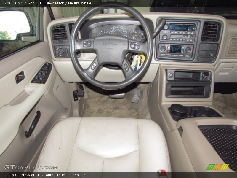 Onyx Black / Neutral/Shale 2003 GMC Yukon SLT