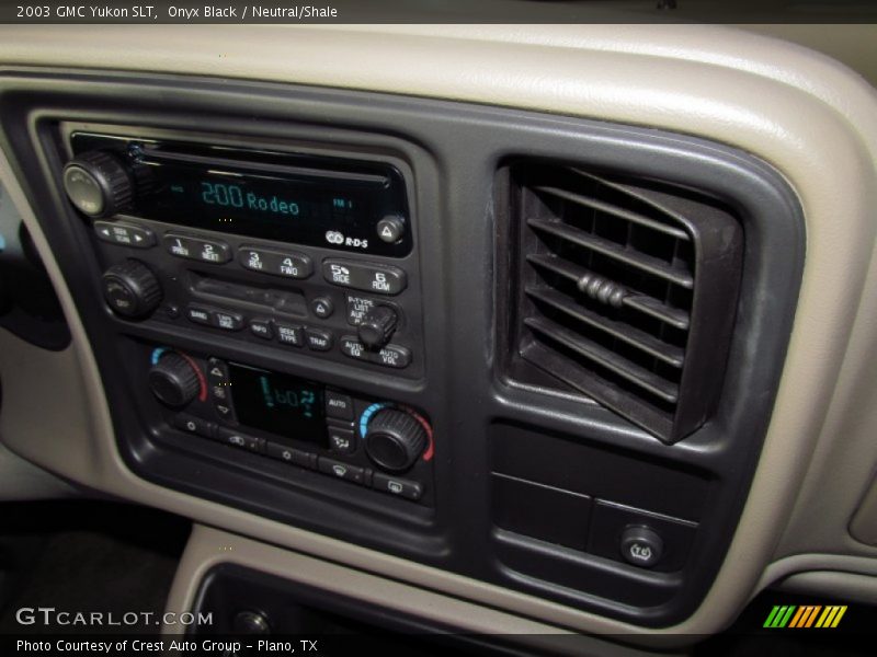 Onyx Black / Neutral/Shale 2003 GMC Yukon SLT