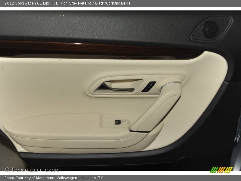 Iron Gray Metallic / Black/Cornsilk Beige 2012 Volkswagen CC Lux Plus