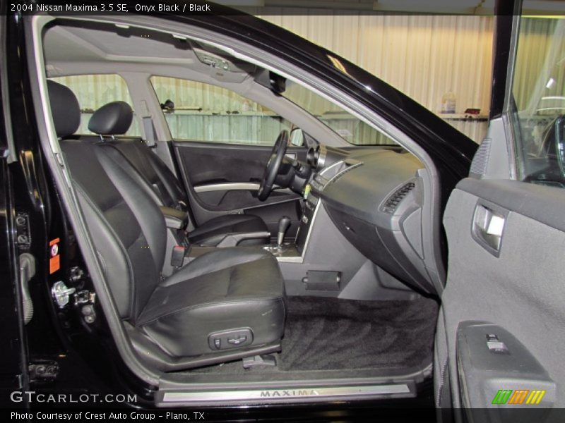 Onyx Black / Black 2004 Nissan Maxima 3.5 SE