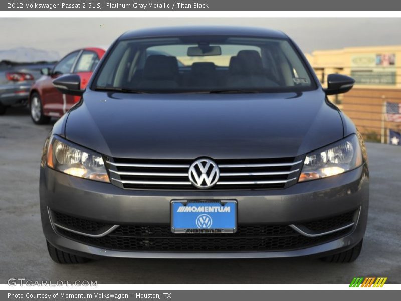 Platinum Gray Metallic / Titan Black 2012 Volkswagen Passat 2.5L S