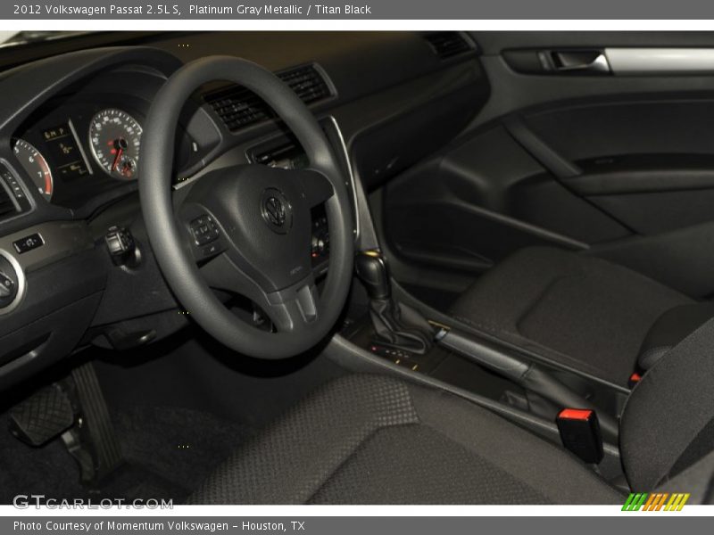 Platinum Gray Metallic / Titan Black 2012 Volkswagen Passat 2.5L S