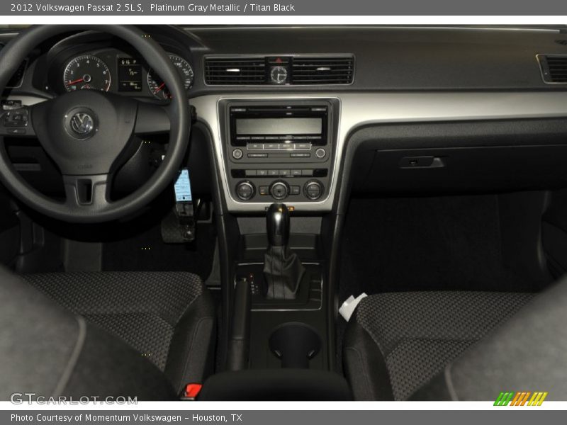 Platinum Gray Metallic / Titan Black 2012 Volkswagen Passat 2.5L S