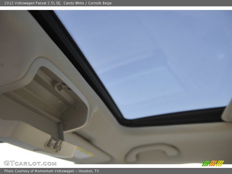 Candy White / Cornsilk Beige 2012 Volkswagen Passat 2.5L SE