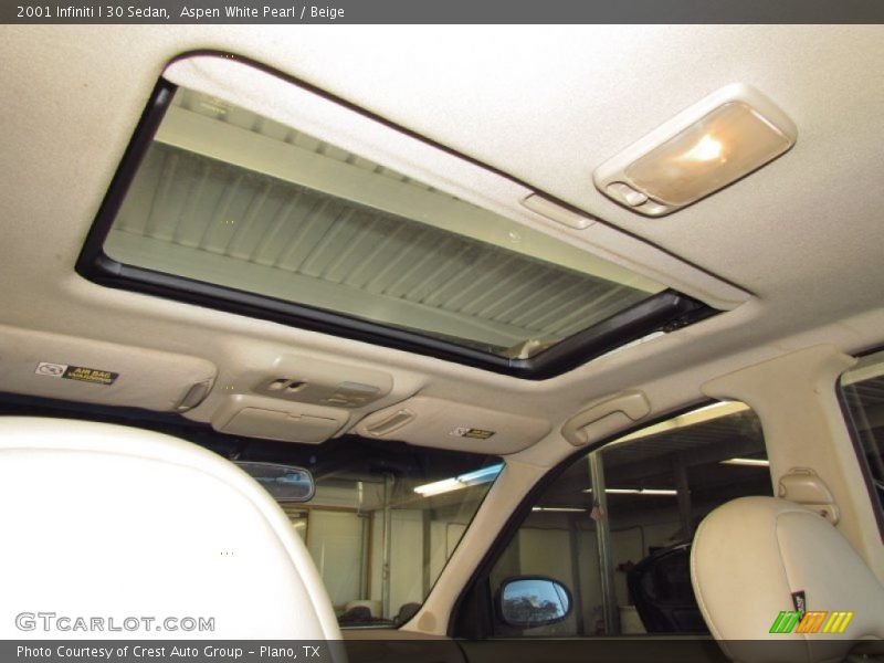 Aspen White Pearl / Beige 2001 Infiniti I 30 Sedan