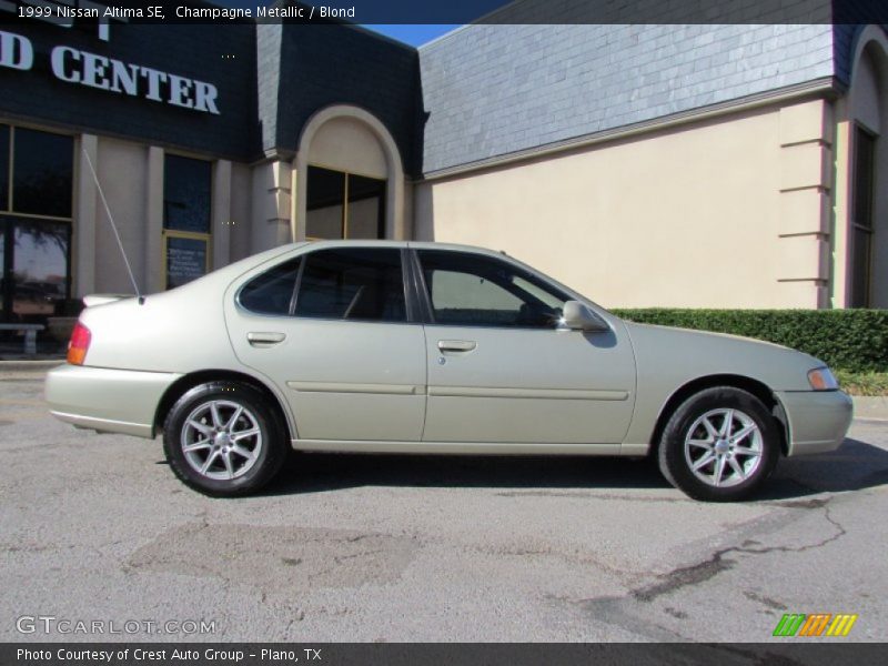 Champagne Metallic / Blond 1999 Nissan Altima SE