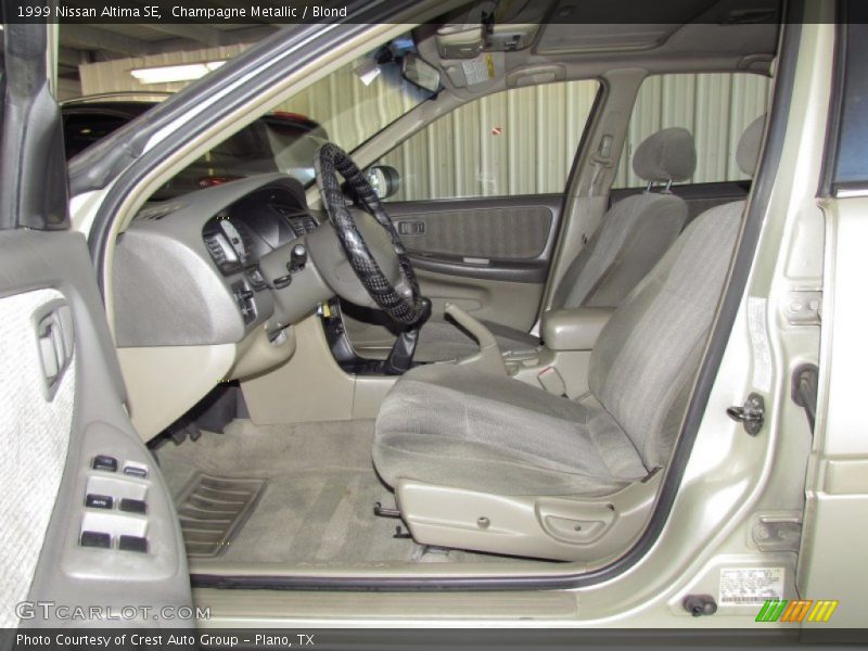 Champagne Metallic / Blond 1999 Nissan Altima SE