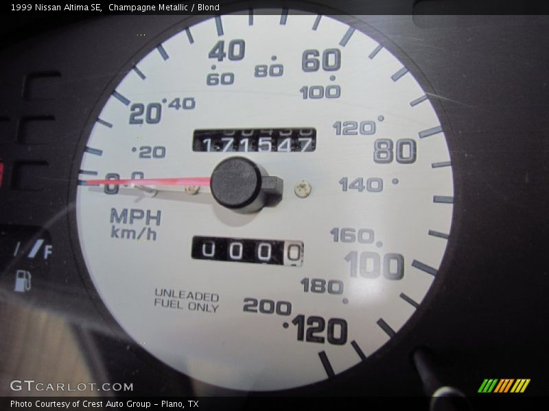Champagne Metallic / Blond 1999 Nissan Altima SE