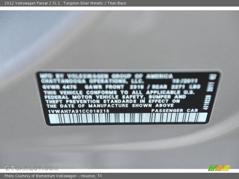 Tungsten Silver Metallic / Titan Black 2012 Volkswagen Passat 2.5L S