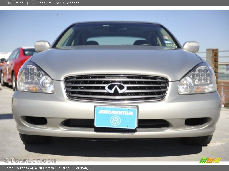 Titanium Silver / Graphite 2002 Infiniti Q 45