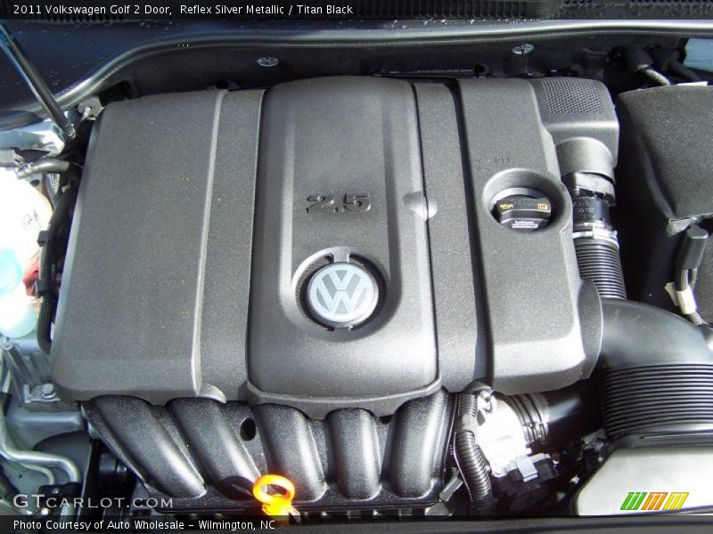 Reflex Silver Metallic / Titan Black 2011 Volkswagen Golf 2 Door