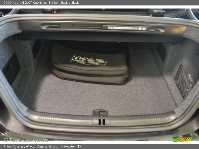  2009 A4 2.0T Cabriolet Trunk