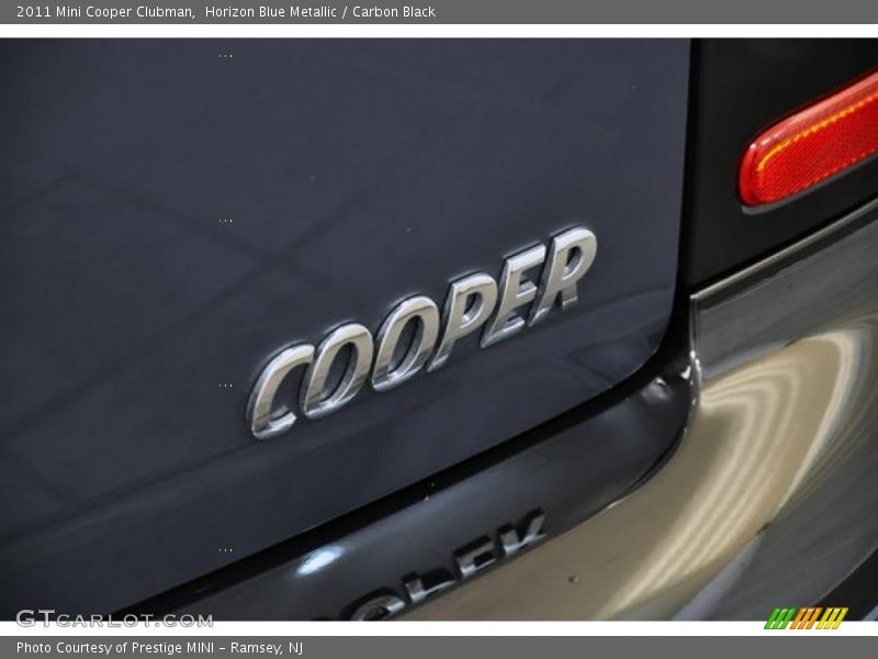 Horizon Blue Metallic / Carbon Black 2011 Mini Cooper Clubman