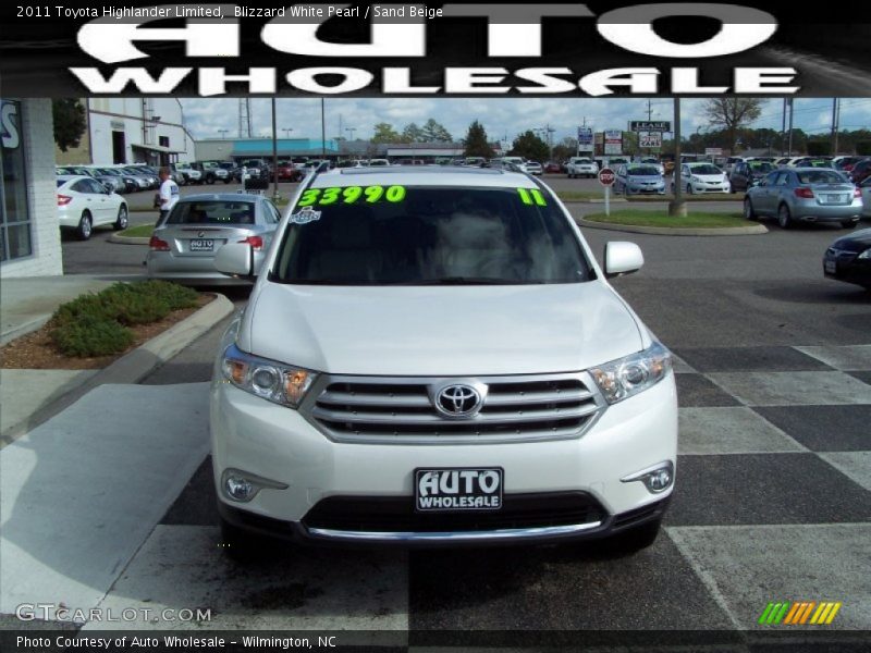 Blizzard White Pearl / Sand Beige 2011 Toyota Highlander Limited