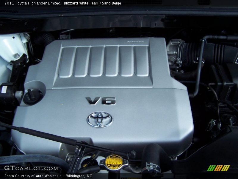 Blizzard White Pearl / Sand Beige 2011 Toyota Highlander Limited