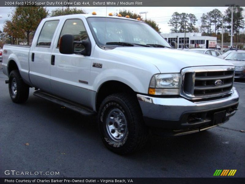 Oxford White / Medium Flint 2004 Ford F250 Super Duty FX4 Crew Cab 4x4