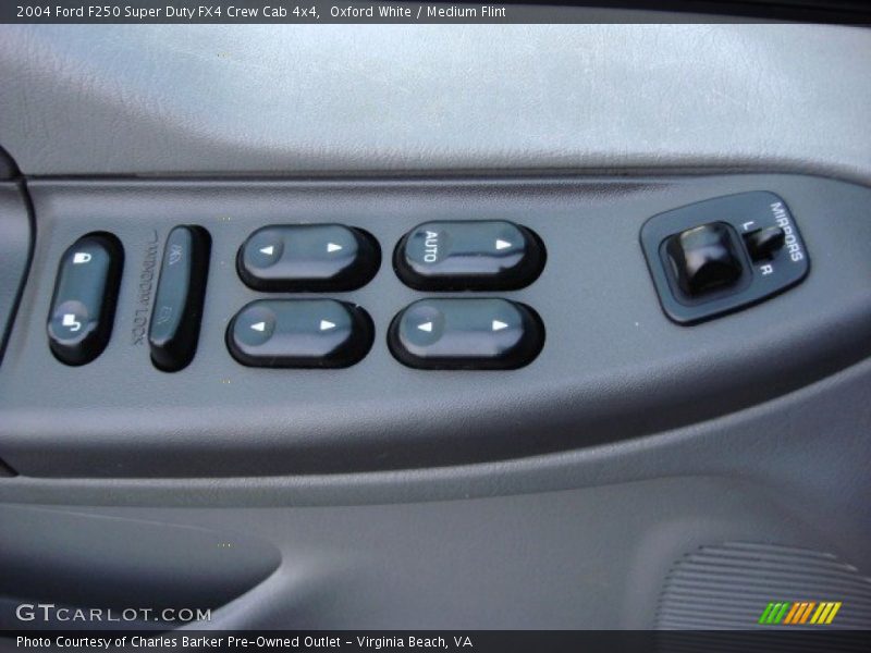 Oxford White / Medium Flint 2004 Ford F250 Super Duty FX4 Crew Cab 4x4