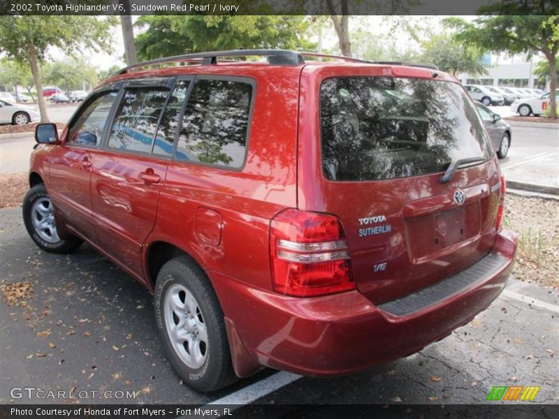 Sundown Red Pearl / Ivory 2002 Toyota Highlander V6