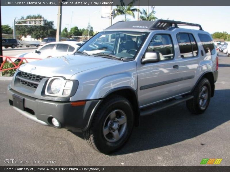 Silver Ice Metallic / Gray Celadon 2002 Nissan Xterra SE V6 4x4
